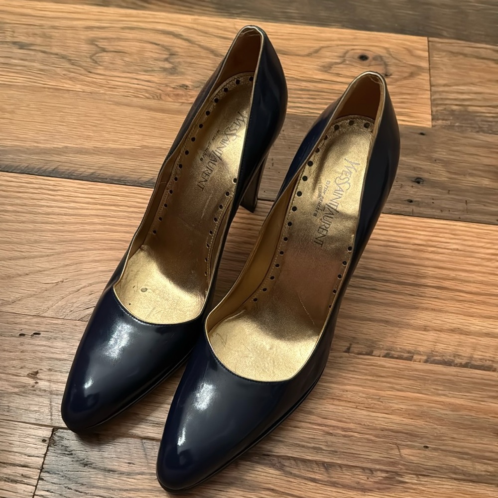 Yves Saint Laurent Black Heels